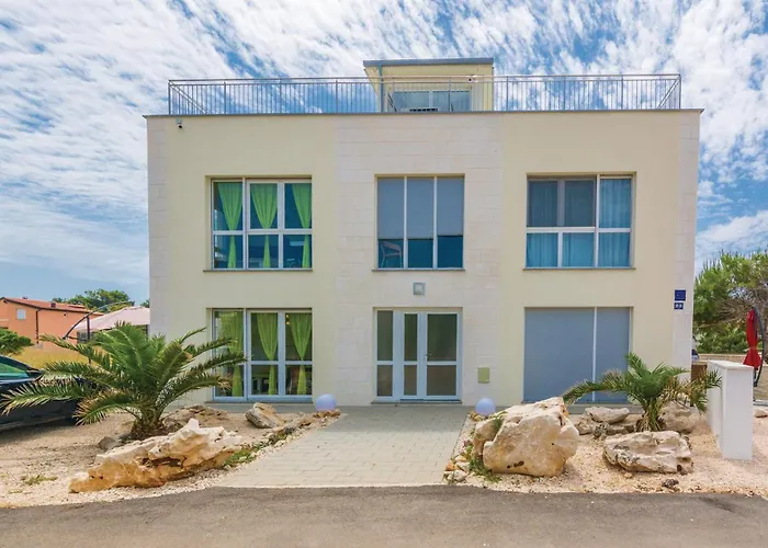 Appartement One-Bedroom Apartment In Vir *