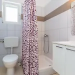 One-Bedroom Apartment In Vir * Vir